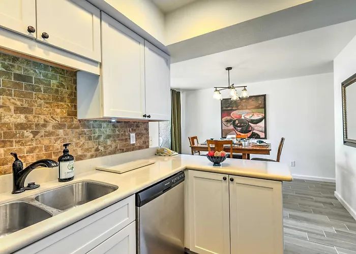 3 Mi To Old Town: W/ Pool & * Scottsdale