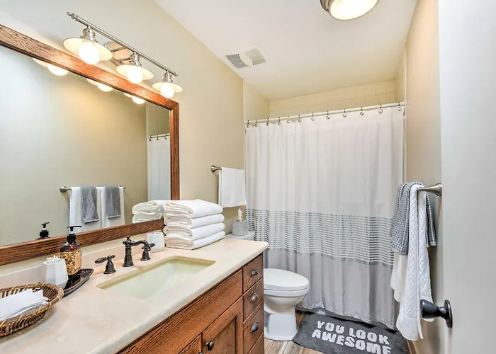 3 Mi To Old Town: W/ Pool & Holiday home